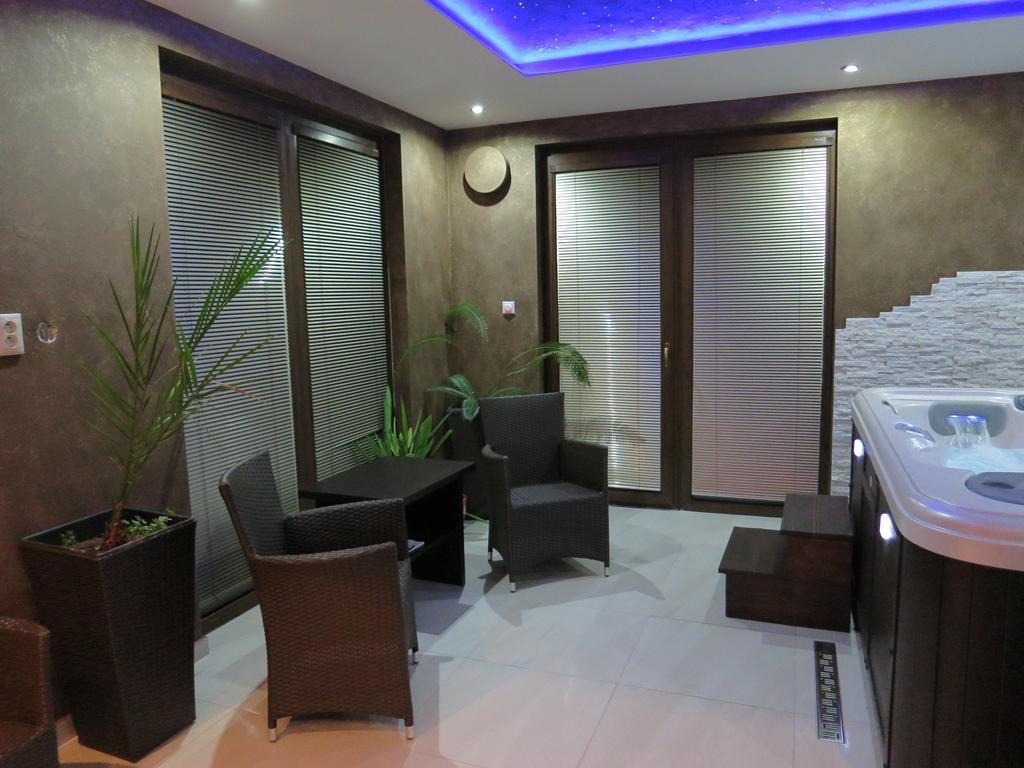 Vilka Relax Villa Podhajska Bilik gambar